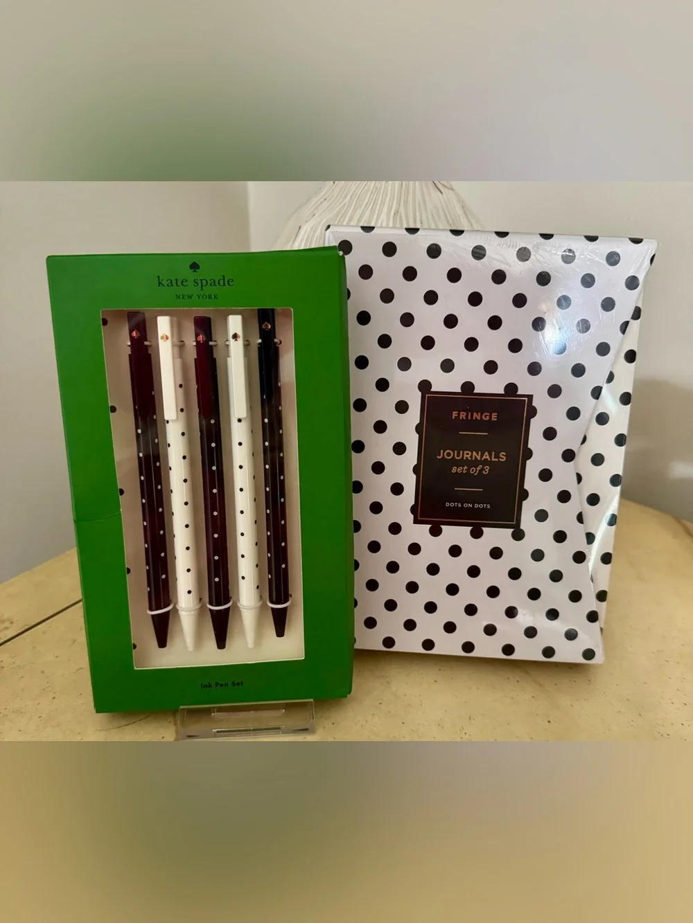 Kate Spade Polka Dot Pen Set (4 pens)& Fringe Polka Dot Journals(set of 3) NEW
